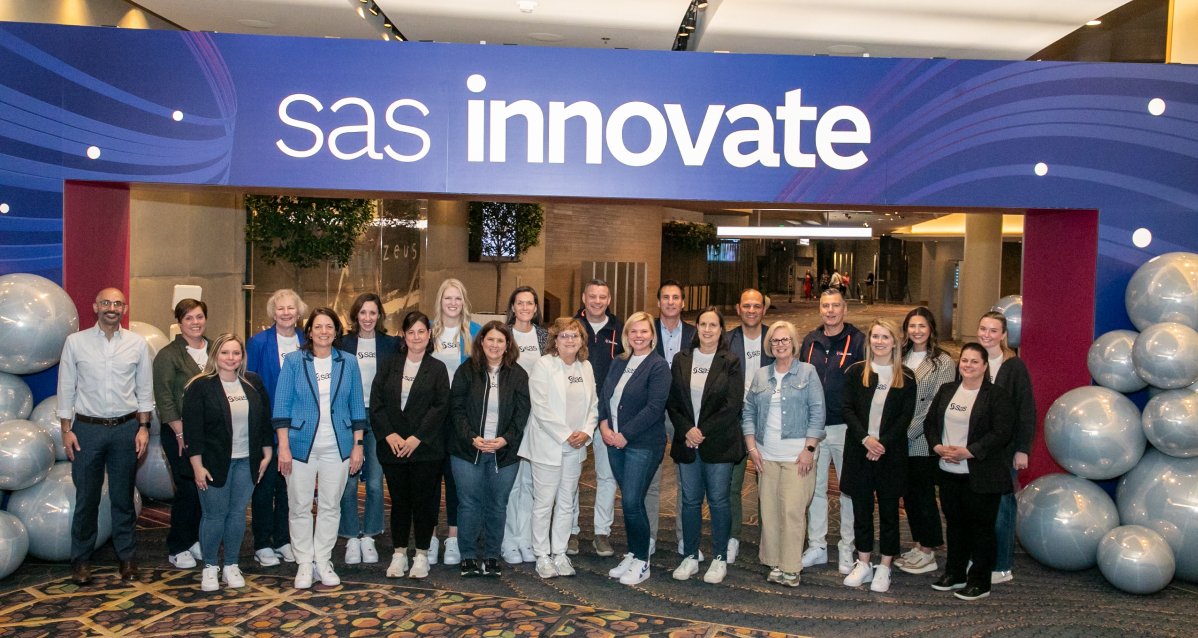 So proud of this SAS Global Events team for pulling off not 1, not 2, but 3 live, in-person conferences with thousands of guests each in less than a year. I stand (with very sore feet) in awe of what we have accomplished together. Thank y'all!
#SASInnovate