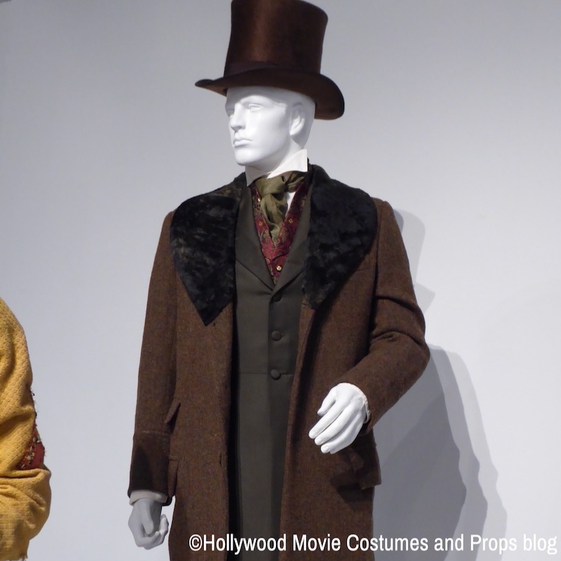 Celebrate #JamesMcAvoy's birthday with his movie costumes from #VictorFrankenstein & #ItChapterTwo and props from #Wanted on display tinyurl.com/38t8j9tp