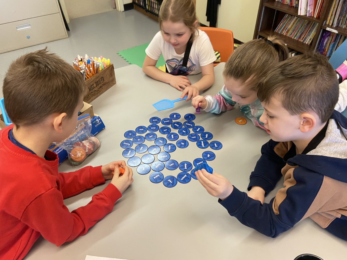 FriYAY FUNDAY!!! Word Pop to practice CVC words, Dinosaur Stomp to practice sight words and Bananagrams to work on vocabulary and spelling, just to name a few of our fun games we enjoy playing on Friday’s! <a href="/SHA_NL/">Sacred Heart Academy</a> #readingisfun