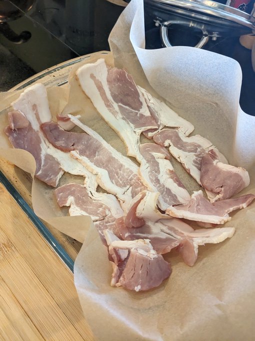 Does anyone else cook bacon in the oven? I just find it turns out better and there is no mess lol https://t