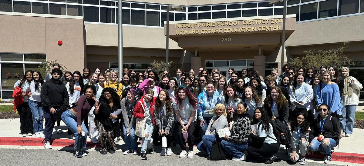 The field of education is bright and filled with great promise. Congratulations to over 30 Seniors recognized today @ipsd204 signing event! S/O to the over 100 students who participated in the #204GYOT program this year! @TEACHin204