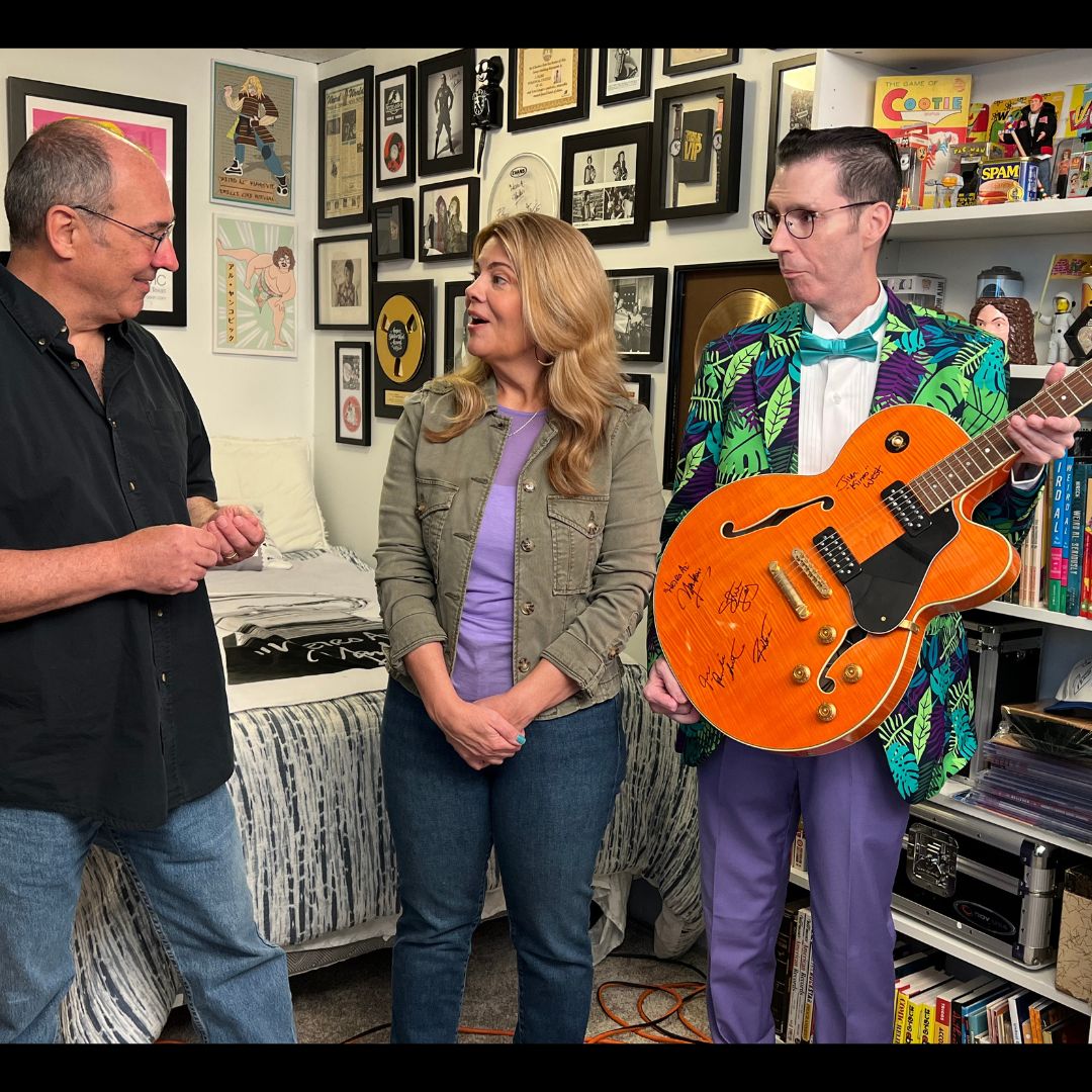 This is a screen-used, autographed guitar originally used by 'Weird Al' guitarist Jim 'Kimo' West. 🎶

It was featured in the movie Safety Patrol and was used on several albums. Do you recognize this iconic guitar? 

#collectorscall #ccseason5 #MeTV #WeirdAl #music