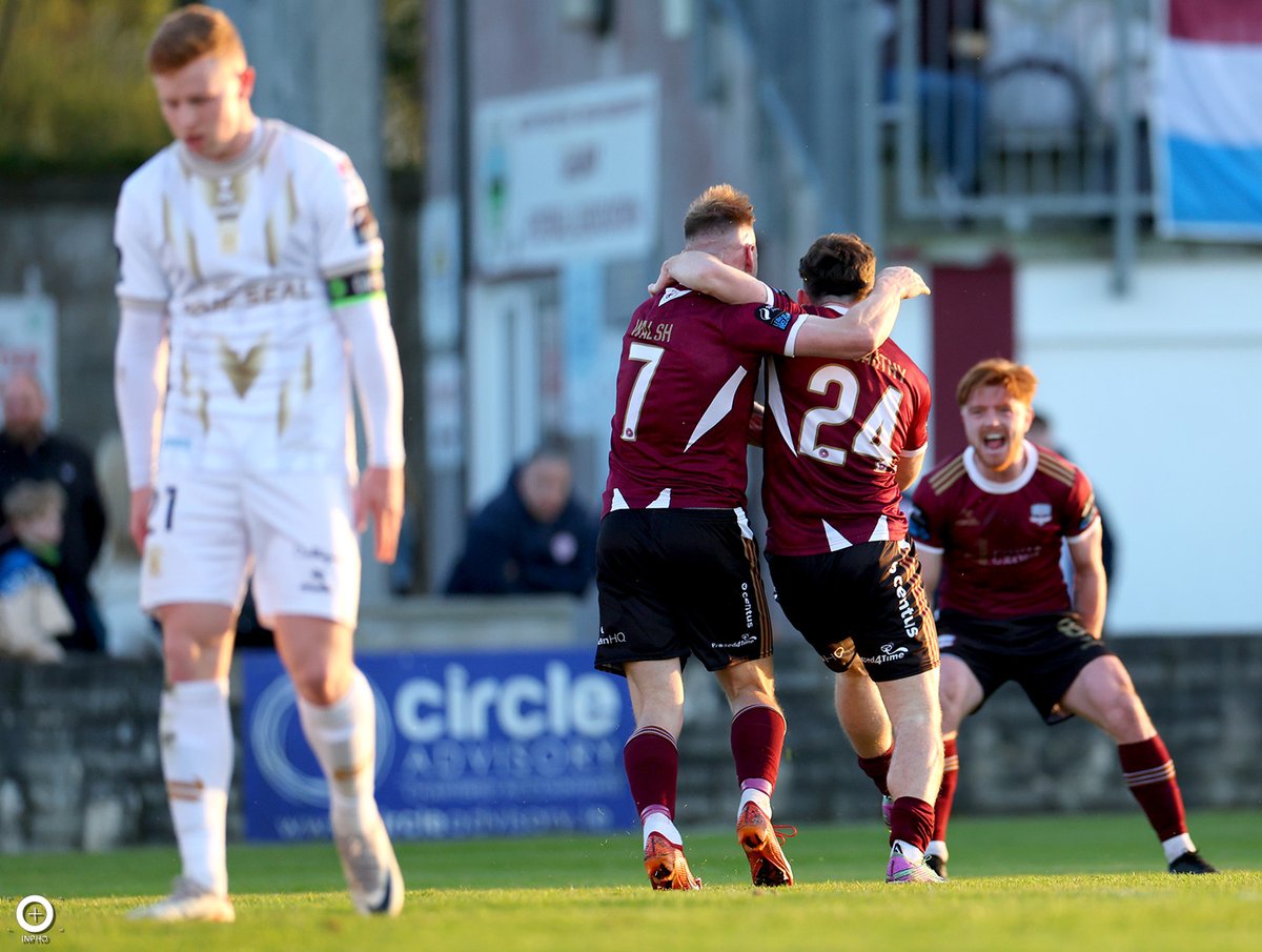 A super home win for @GalwayUnitedFC as they beat league leaders Shelbourne 1-0 in the @LeagueofIreland tonight! (📸 @INPHOjames)