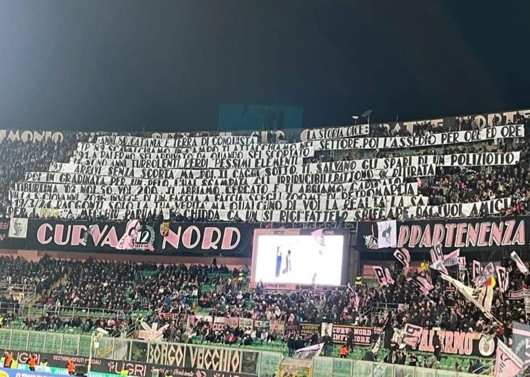 ultras1899_'s tweet photo. Palermo - Parma #Striscioni contro #Catania (...) "19/03/2024 racconti solo la tua verità ma qualcuno di voi la realtà la sa. Per i #BVB a megghiu paruala è chidda ca un si rici, fattelo spiegare dai tuoi amici" #Palermo #PalermoParma #CurvaNord (19.04.24) https://t.co/Y5RfUaEQGE