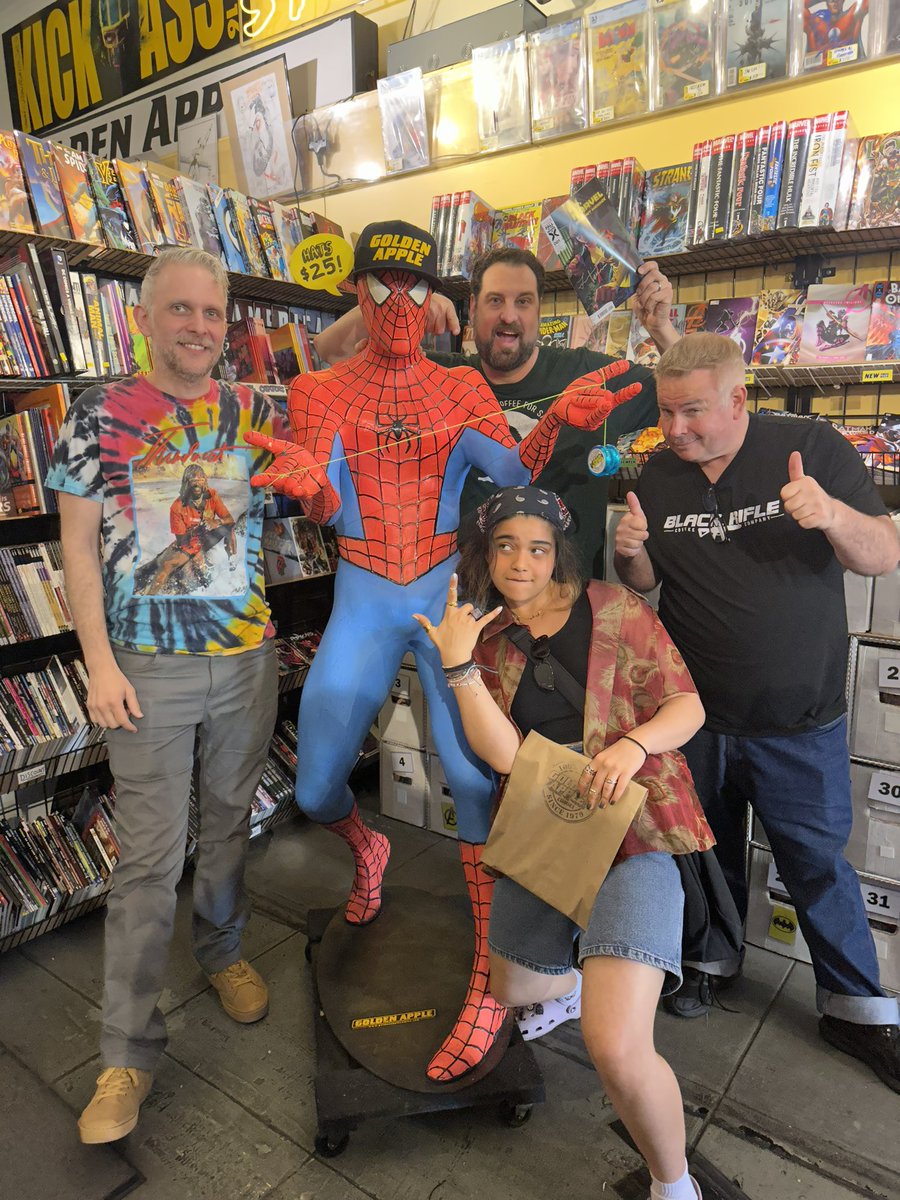 Surprise visit this week from Kamala and Aamir Khan from @msmarvel and The Marvels Iman also is writing @Marvel Ms. Marvel Mutant Menance comic and was so awesome to sign a few copies for us. 1st come 1st served and 1 per person so the most fans have a chance to get one. 👍