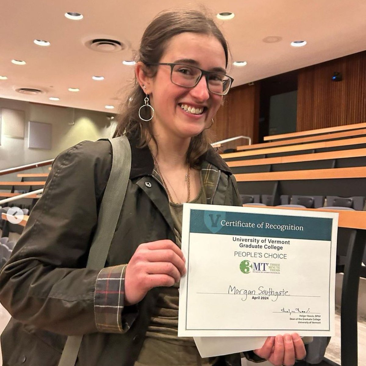 Congrats to Morgan Southgate for winning the First-Ever 3️⃣Minute Thesis Competition organized by @UVMGradCollege @uvmvermont. She gave an excellent talk on 'Branching in as well as out: An ecological story of Fern hybridization.” Good job Morgan! We are so proud of you @UVMCALS