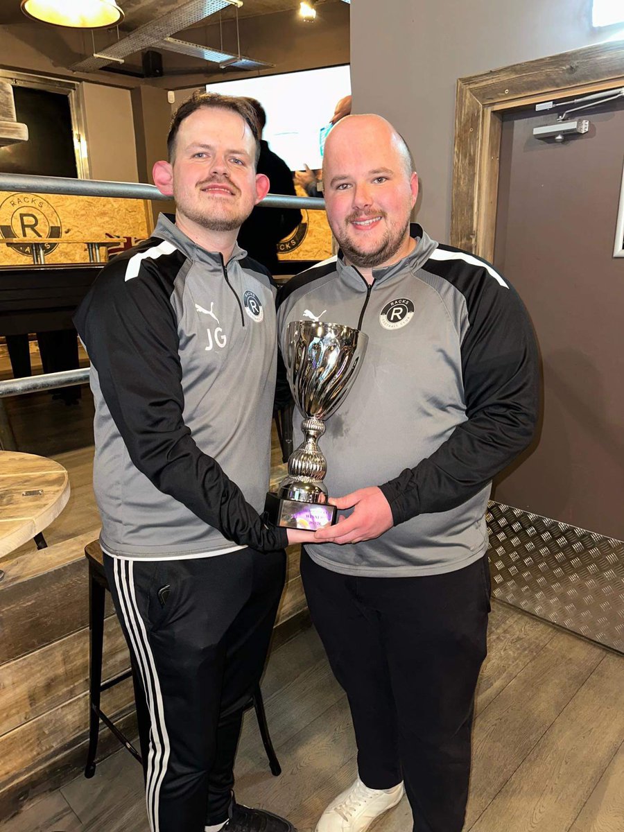 The gaffers and a well deserved trophy after 4 seasons 🤝🏼