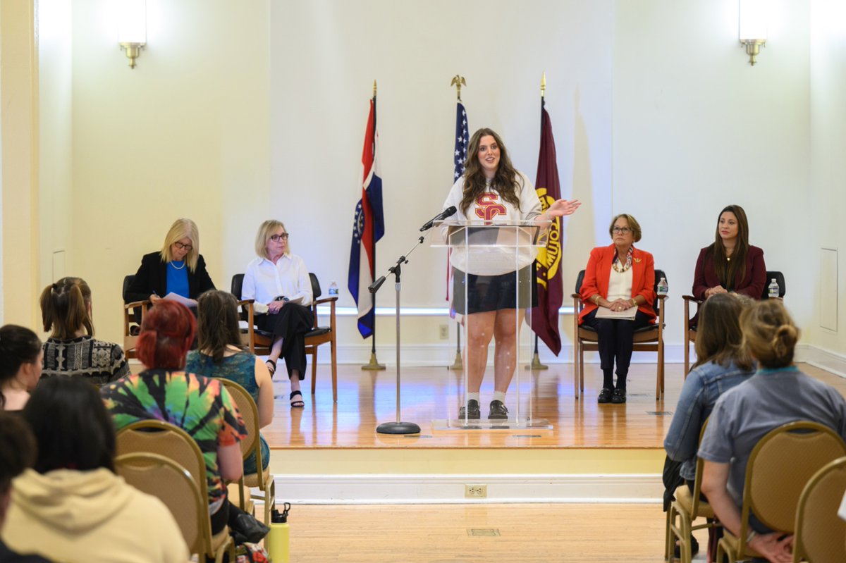 stephenscollege's tweet photo. 🎓 Honors Convocation is a time to celebrate the outstanding achievements of our students! 🌟 Join us as we recognize their hard work, dedication, and academic excellence. Congratulations to all honorees! 🎉 #HonorsConvocation #StephensCollege #AcademicExcellence 🎓 https://t.co/Z4MadrbPuU