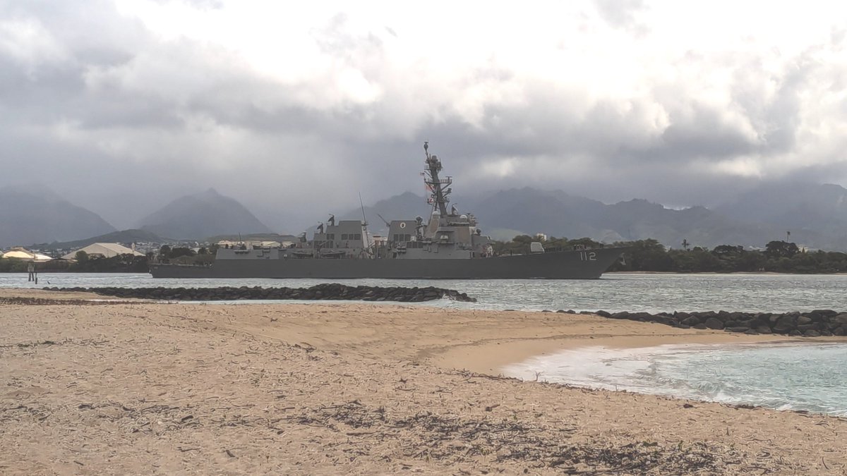 USS Michael Murphy (DDG 112) Arleigh Burke-class Flight IIA guided missile destroyer leaving Pearl Harbor - April 19, 2024 #ussmichaelmurphy #ddg112