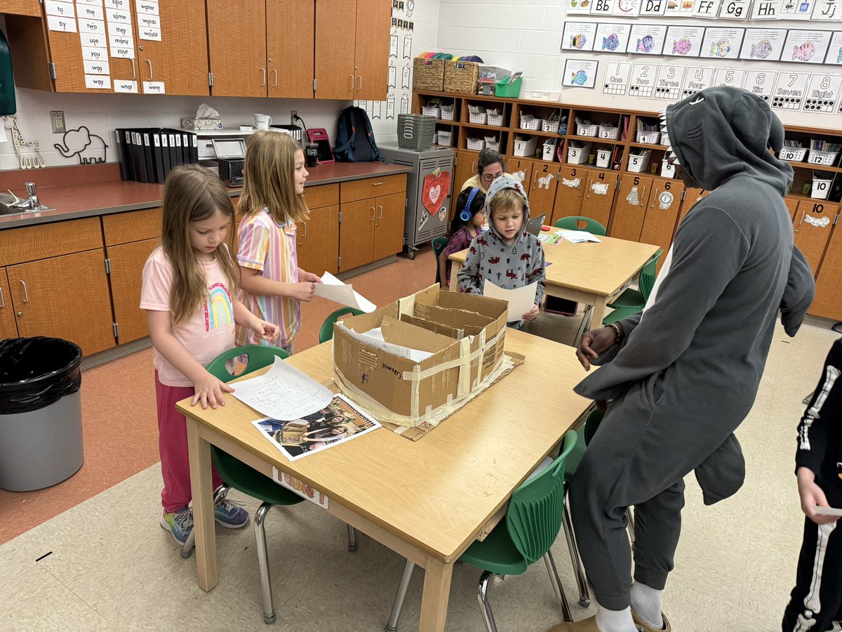 Carly Lefton tweet media