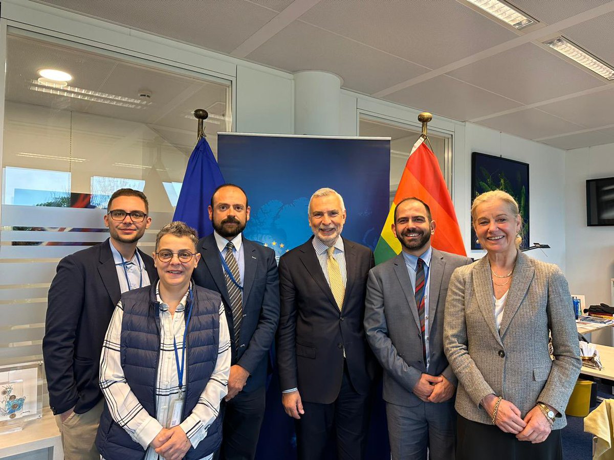 Delighted to meet representatives of #europride2024 and to discuss its European dimension. 

The EU needs to lead by example - internally and externally.

@StellaRonner @Egalite_EU