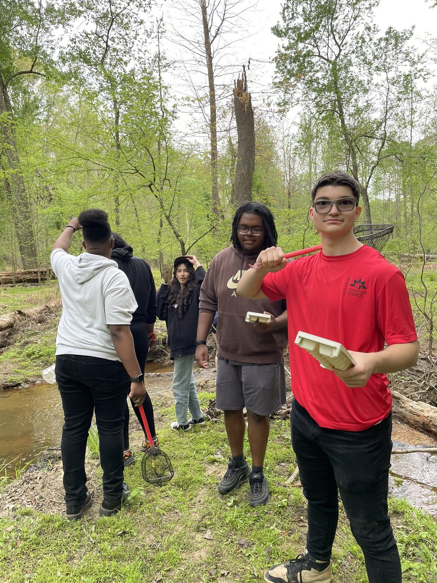 Great day at Jug Bay Wetland Sanctuary testing the water quality with our healthy classes today. @CroftonHigh @CroftonHighHPED @AACPSHPED @JugBayWs