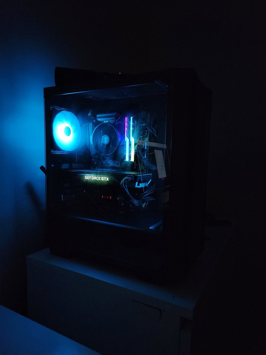 1080 fe
16 gig
5600x