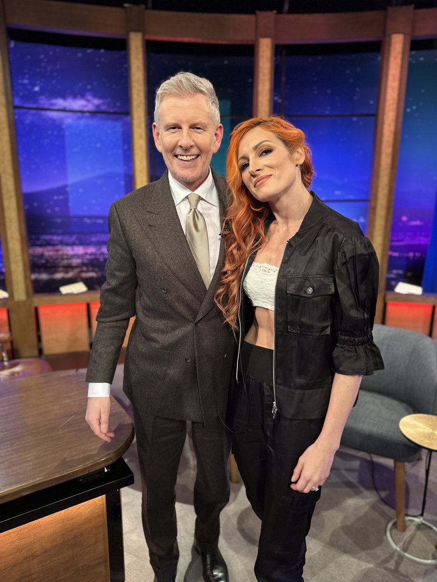 The Main Event 💪🏻💪🏻💪🏻

<a href="/BeckyLynchWWE/">Rebecca Quin</a> #latelate