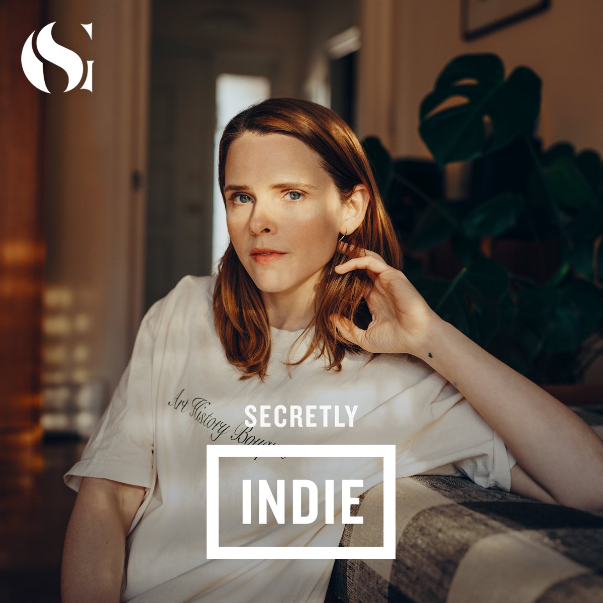 guess what? Cassandra Jenkins is our cover star, moon, and just overall celestial entity floating in the cosmos. Her stunning single “Only One” is now number one in our hearts and on the Secretly Indie playlist 🌠 listen here: secretly.lnk.to/secretly-indie