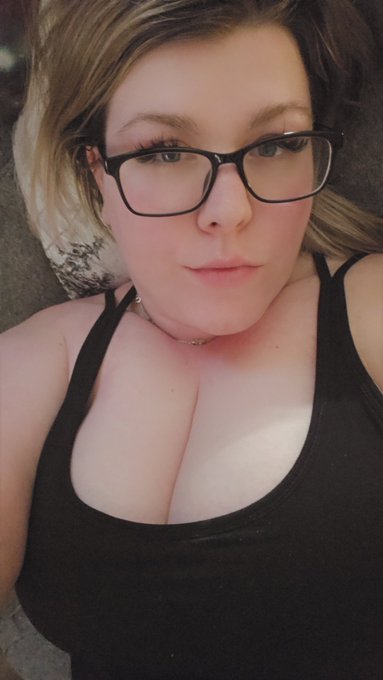 2 weeks until my birthday 🎂 If you feel so inclined to spoil me 🥹 https://t.co/wAa03zXQvj https://t.