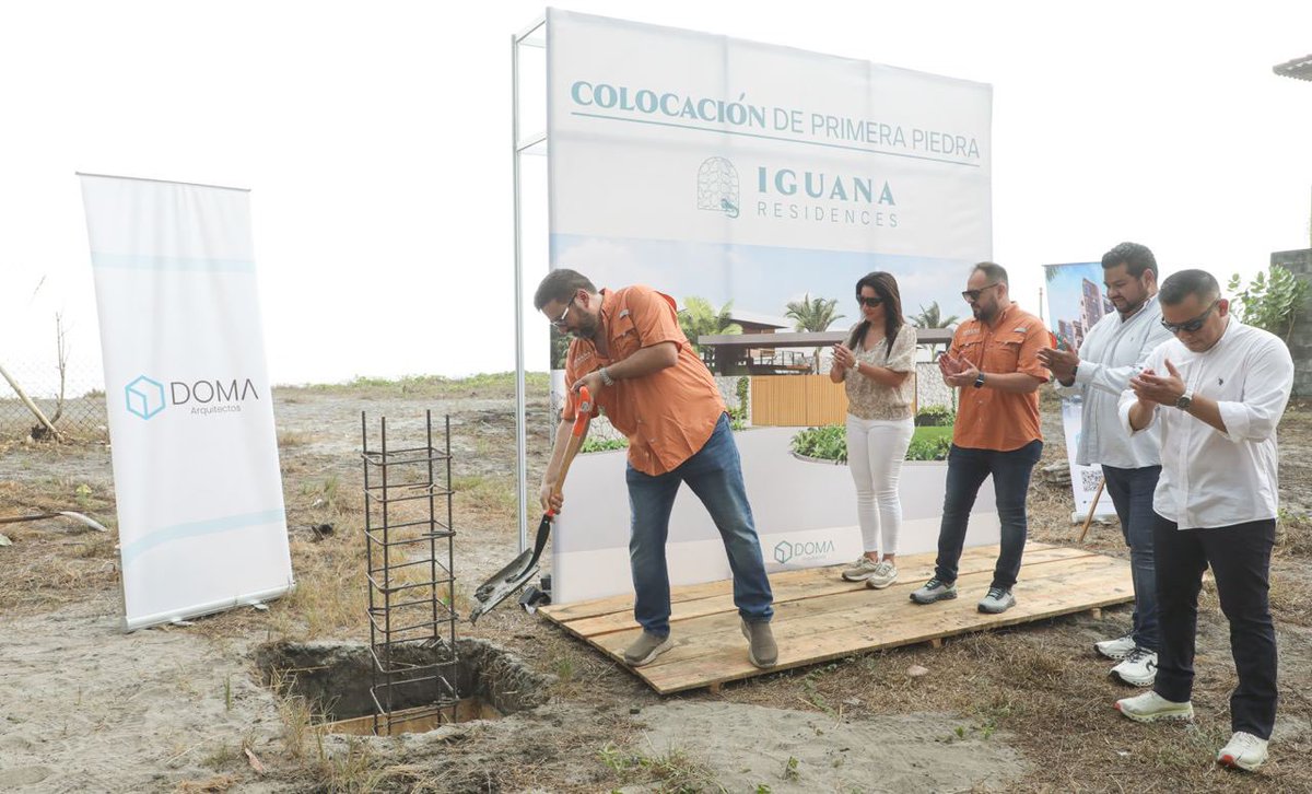 LaPagina's tweet photo. Este día, la compañía de capital salvadoreño boliviano Iguana Investment junto a la ministra de @ViviendaSV, @misol140, pusieron la primera piedra del proyecto inmobiliario Iguana Residences, en la Costa del Sol, La Paz. https://t.co/cVQIP1ZWcm