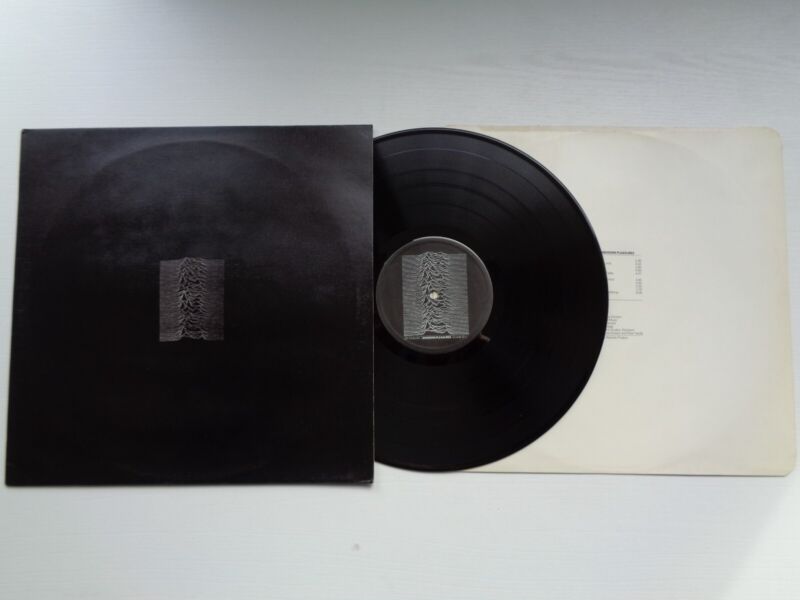 JOY DIVISION-UNKNOWN PLEASURES...RARE! 1ST UK TRANS RED PRESS NM VINYL LP 1979

Ends Tue 23rd Apr @ 6:10pm

ebay.co.uk/itm/JOY-DIVISI…

#ad #vinyl #recordcollection #vinylrecords