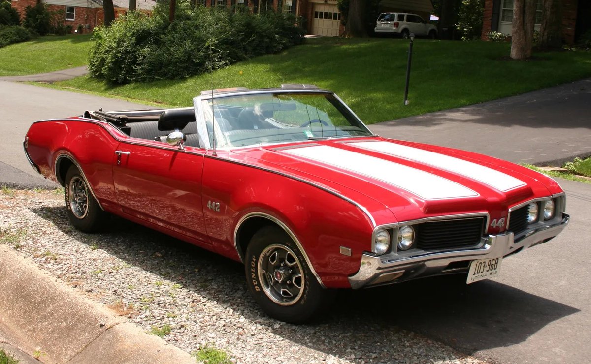 1969 Oldsmobile 442 W-30 Convertible. . . Topless Bebe with sexxxxxy curves. 😍🥰❤️