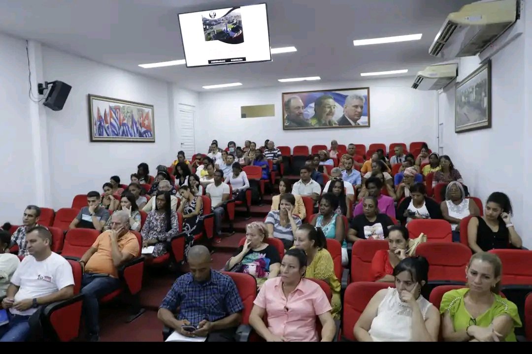 🇨🇺 Concluye la visita integral de la Dirección Nacional de los #CDRCuba 🙌🏻 En fecha tan histórica como lo es este 19 de abril se realizó en los #CDRHabana las conclusiones de la visita integral de los #CDRCuba.