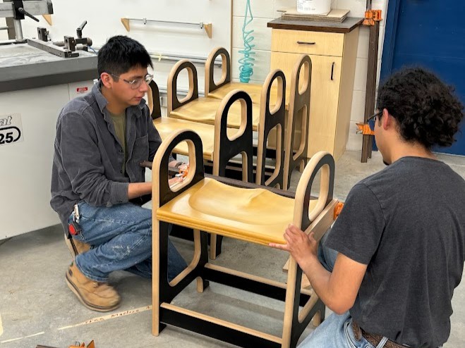 We're grateful Lt. Governor @sara4WI stopped by during our Hands-On, High-Tech Open House at the S.J. Spanbauer Center in Oshkosh this week. The event gives high school students a chance to see our Woodworking Technology program and Residential Building Construction program.