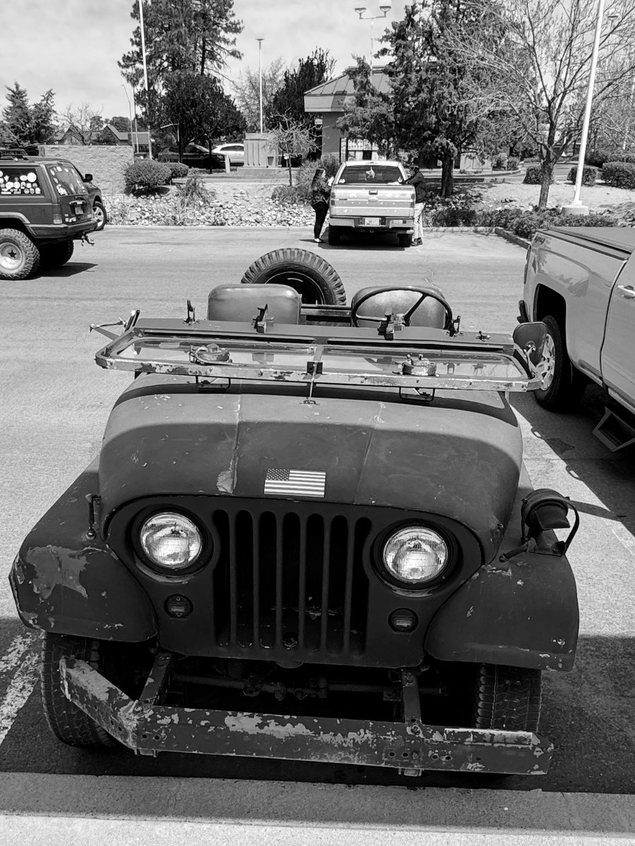 Just a really cool old jeep 

#jeep #jeeps #justajeep #jeeplife #itsajeepthing