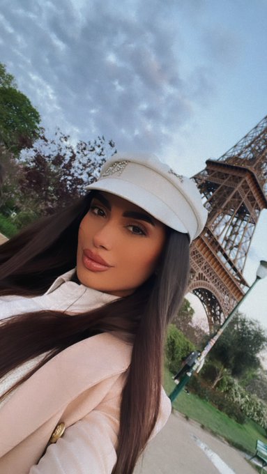 From Paris with love ma mon cher! 💋😘 https://t.co/wcXWXKGWYZ🥰 #paris #Livestream https://t.co/sdHC6y<a href="/tag/paris"class="tags"><span>#paris</span></a><a href="/tag/livestream"class="tags"><span>#livestream</span></a>
