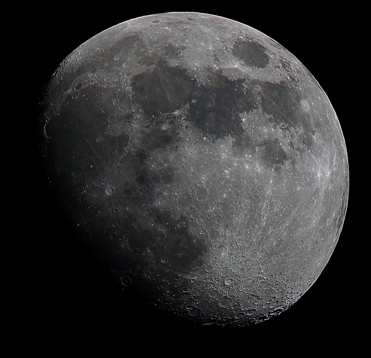 Moon tonight 19042024. CA not great, crusty edge. 85% illuminated disk. #moon #moonhour #astrophotography #astronomy #lunar