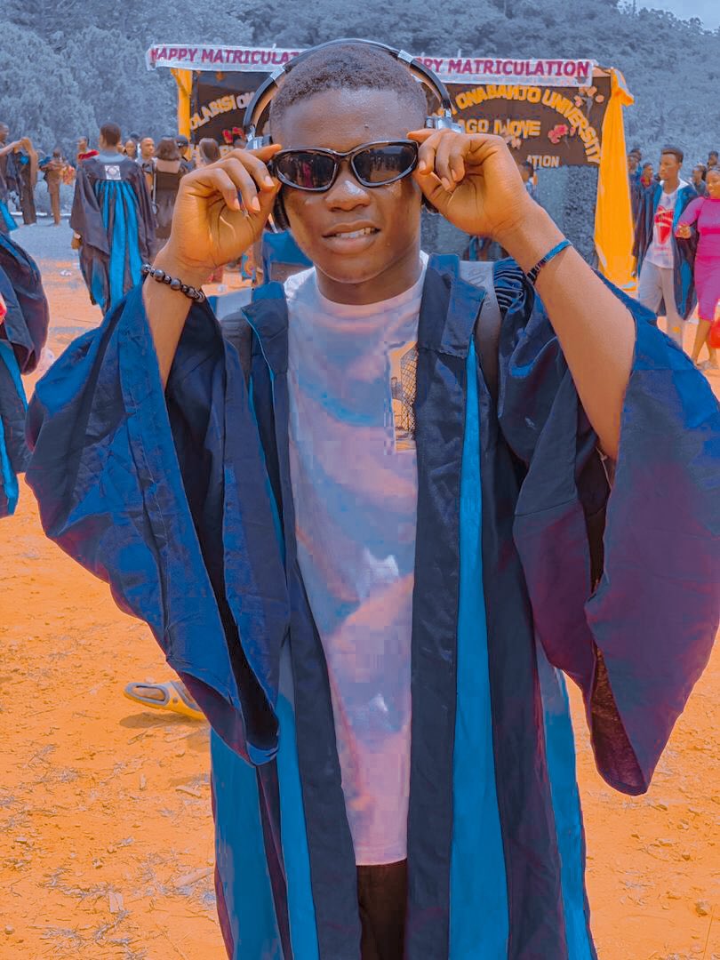 obaimole_'s tweet photo. Matriculated ❤️🤲😫 https://t.co/JiE9RCKcMN
