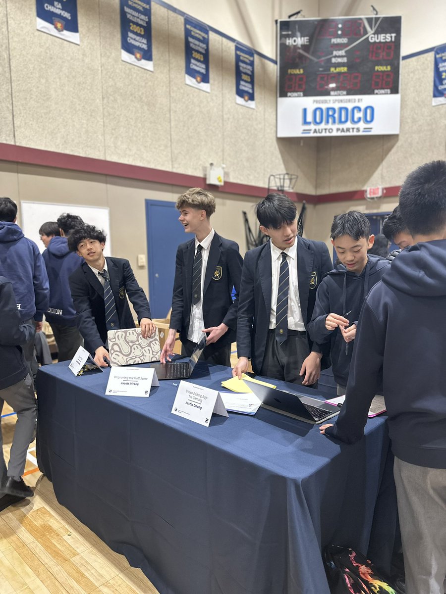 Christina Reis tweet media