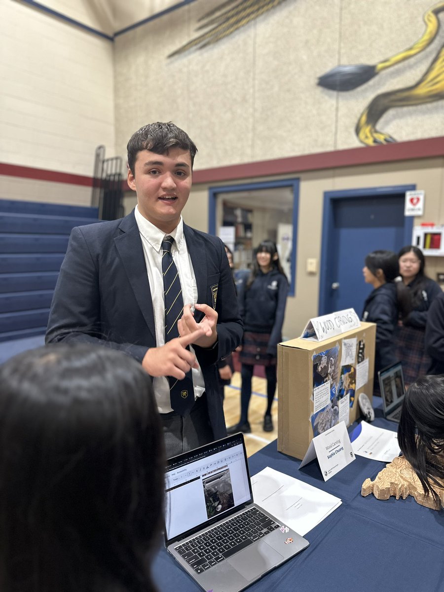 Christina Reis tweet media