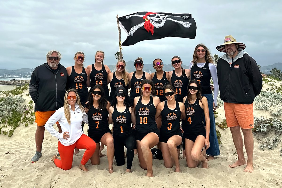 The VC beach volleyball team claimed its second straight WSC championship Friday with a 3-2 win over Santa Monica and a 4-1 triumph over Bakersfield. Autumn Rojelio and Bryce Swain claimed a pair of wins as the No. 1 pair. vcweplayhard.com/sports/beachvb…