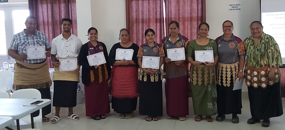 Giving heart-felt thanks to these primary school teachers in #Tonga who have trialled new T&L materials. The process has been extremely useful - an iterative approach to #curriculum design and development has been truly embraced. We're so encouraged!