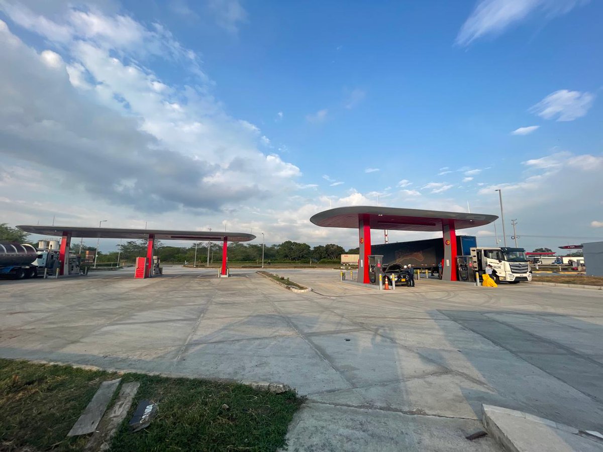 ¡Buena noticia para la #MovilidadSostenible en 🇨🇴! Con una nueva estación de gas natural vehicular (GNV) en Aguachica, Cesar, inaugurada por @TerpelCol y que hace parte de uno de los corredores verdes de la empresa, los vehículos a gas natural pueden viajar desde el interior del