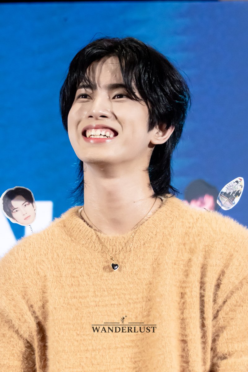 240419 HORI7ON KYLER @ DAYTOUR FANSIGNING EVENT
📍 SM Clark

SKY HIGH WITH HORI7ON    

#HORI7ONatSMCityClark 
#HORI7ON #호라이즌
@HORI7ONofficial #HORI7ON_KYLER