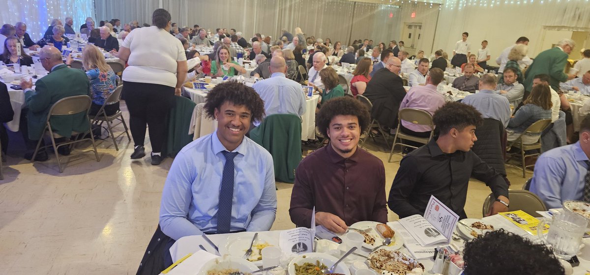 Congratulations to <a href="/RileyWildcatFB/">SB Riley Wildcat Football</a> standouts Marcus Henderson &amp; Dominick Jolley on being a 2024 Moose Krause Chapter Scholarship nominee! ##GoWildcats #Proudprincipal