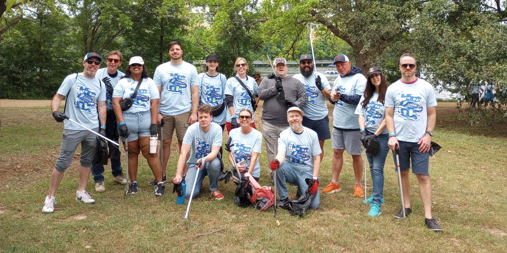 Hot 95.9 Austin (@hot959austin) on Twitter photo #teamaudacyatx Earth Day Clean Up ๐ Butler Hike-and- Bike Trail <a href="/TheTrailATX/">The Trail Conservancy</a> <a href="/RowingDock/">Rowing Dock</a> #1Day1Thing #LifeAtAudacy ๐ค #teamaudacyatx Earth Day Clean Up ๐ Butler Hike-and- Bike Trail <a href="/TheTrailATX/">The Trail Conservancy</a> <a href="/RowingDock/">Rowing Dock</a> #1Day1Thing #LifeAtAudacy ๐ค