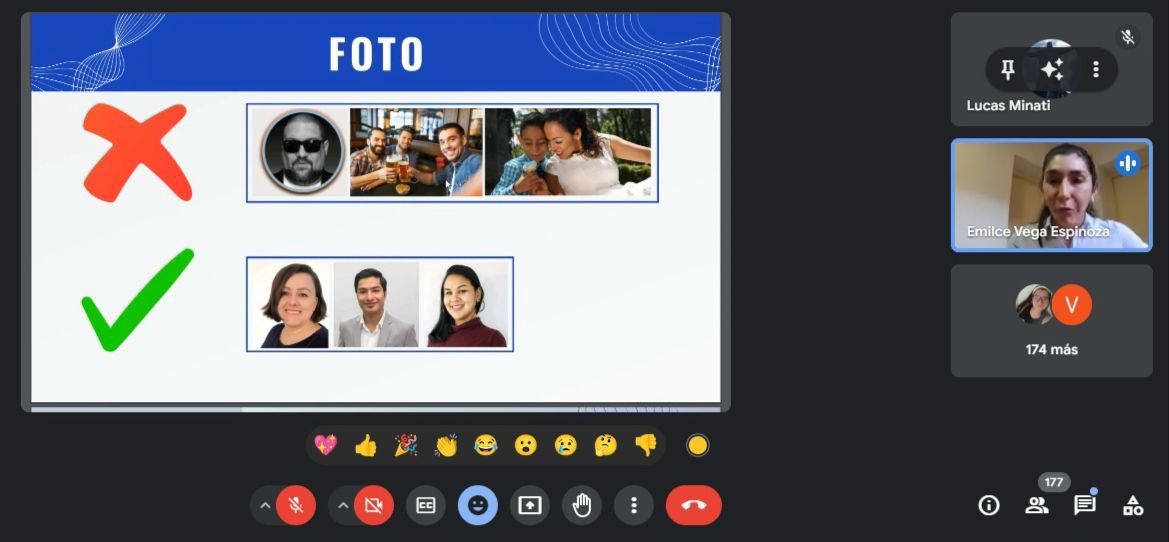 EmilceVegaEOK's tweet photo. 🗣️ Realizamos el taller online sobre armado de #CV, organizado por la @fucuyomendoza 🧑🏻🏫
Junto a más de 180 personas debatimos, aprendimos y analizamos cómo presentarnos y postularnos a nuevas oportunidades laborales 💪🏽
¡Gracias por sumarse! 🧑🏽💻 https://t.co/CgKkMvlih5