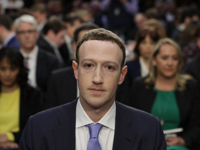 SeroBass1's tweet photo. Vitamin A and D maxxing on the metabolic diet (and maybe some extra Testosteron molecules).

But still, there is this tired/sad look in his eyes, indicating a serotoninergic lifestyle https://t.co/bsqPQctnr6
