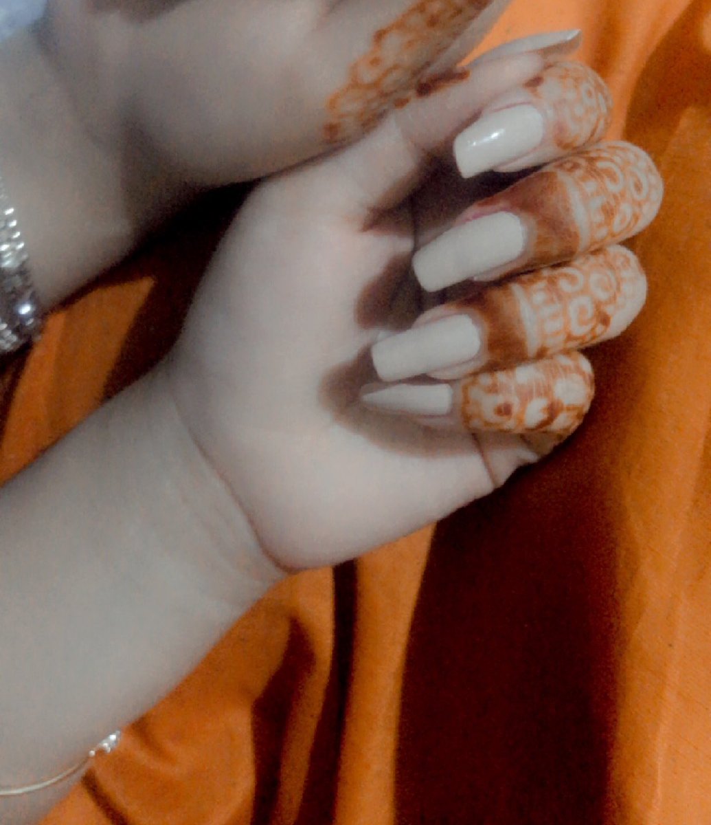 that girl tweet media