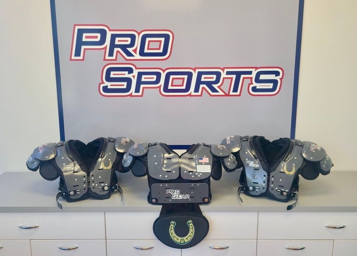 We can't wait to see what the Mustangs do in #ProSportsCustoms this season!🐎🏈

Mike Nelson (@ProGearNellie) and @BakersSports helped us make it happen for West Jones High School!

@TheMustangNW
@MustangsWJH

#KnowTheLogo #MadeInTheUSA #HighSchoolFootball #FootballSeason #Sports