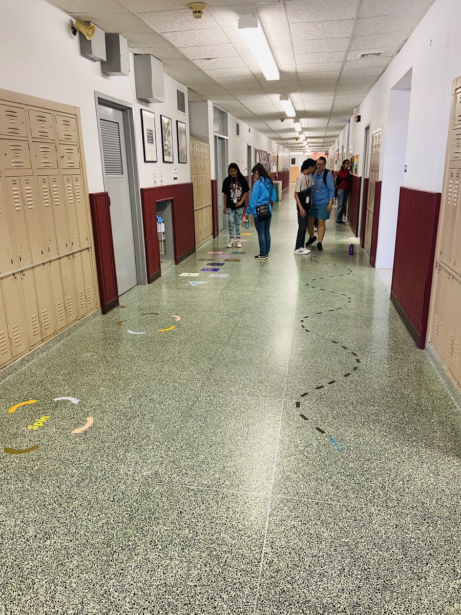 Ribbon Cutting Ceremony for our New Sensory Hallway! Thank you @MrsTenney6 for spearheading this project and to our Tech and FACS teachers for all of their hard work! @KatieCaccamo @ShannonNecci #autismawarenessmonth @catterson_mr @emeadowschools More to come!