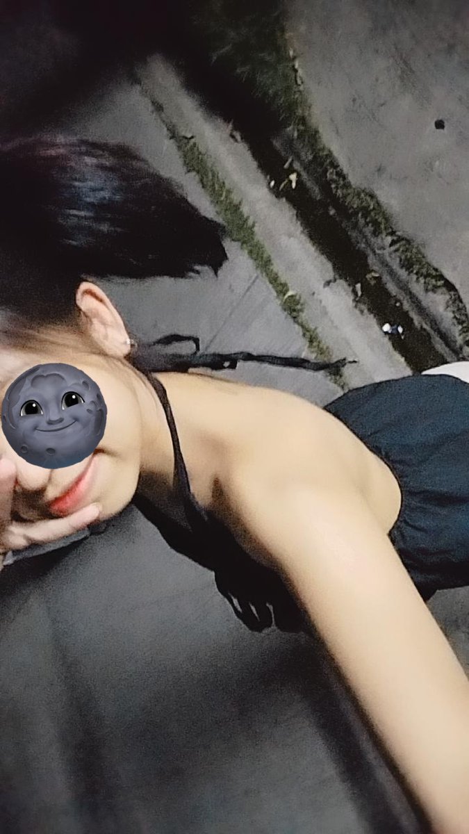 immyourim's tweet photo. นอยด์น้ำหนักเหลือ 41 😟 https://t.co/p9pxaKFGhn