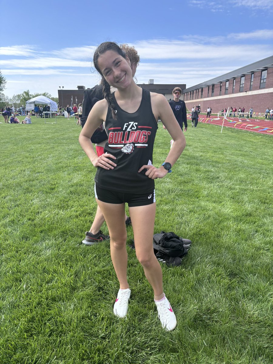 Ms. Hart PR today in the 3200m! I’m A Dawg