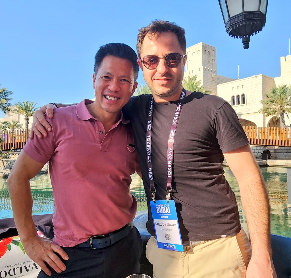 iamJimmyWIN's tweet photo. WIN day at #Token2049 #Dubai 🇦🇪 

Met in person Matthew De Souza, CEO https://t.co/3vY7sYsjHS - institutional liquidity provider from Hong Kong 🇭🇰 supporting @ChangeCommerce #stablecoin on #BSV. 

And introduced Matt to friends @williambaobean @OrbitStartups VC firm from US/China 🇺🇸🇨🇳+ @btchudson from UK 🇬🇧

WINs in #Bitcoin& #blockchain require making worldwide friends, not enemies 🌏💜
