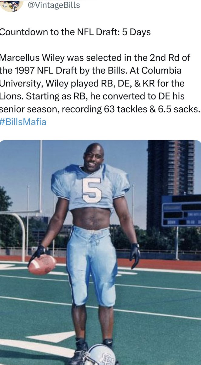 Can’t believe it’s been 27 years and 5 days since I made it to the NFL! #blessed 🙏🏿❤️ @VintageBills