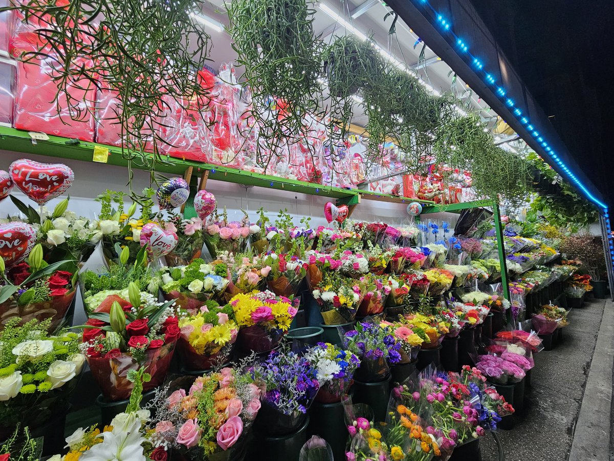 melchp's tweet image. The  company that will solve the trust issue for our digital life is the one that will make it easy to use. Period. 

#notthereyet #TruthMatters  #contentauth #visualcontent