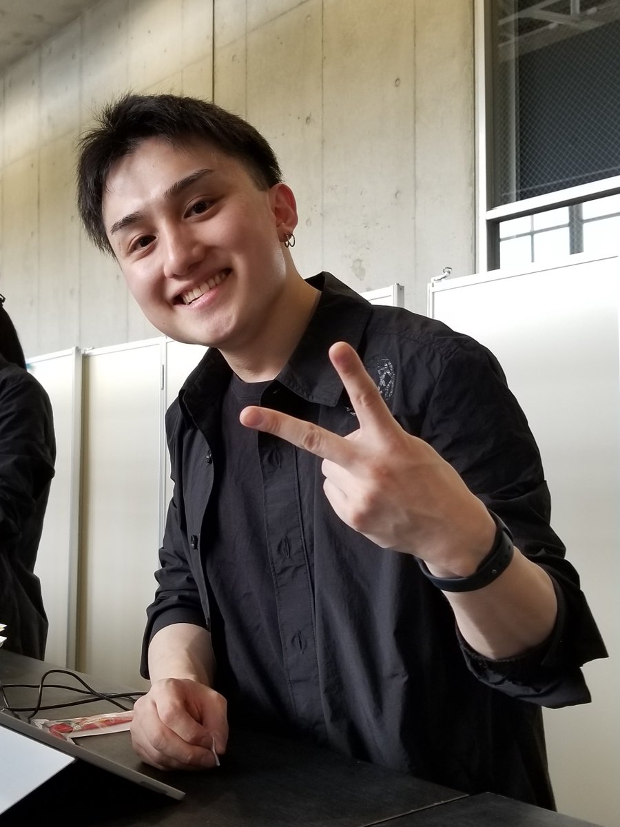 Cassis_and_Beer's tweet image. 本番前に会えました…ありがとう🙏😭
ToshiakiくんRIDER頑張れー‼️

#LUSTER2024