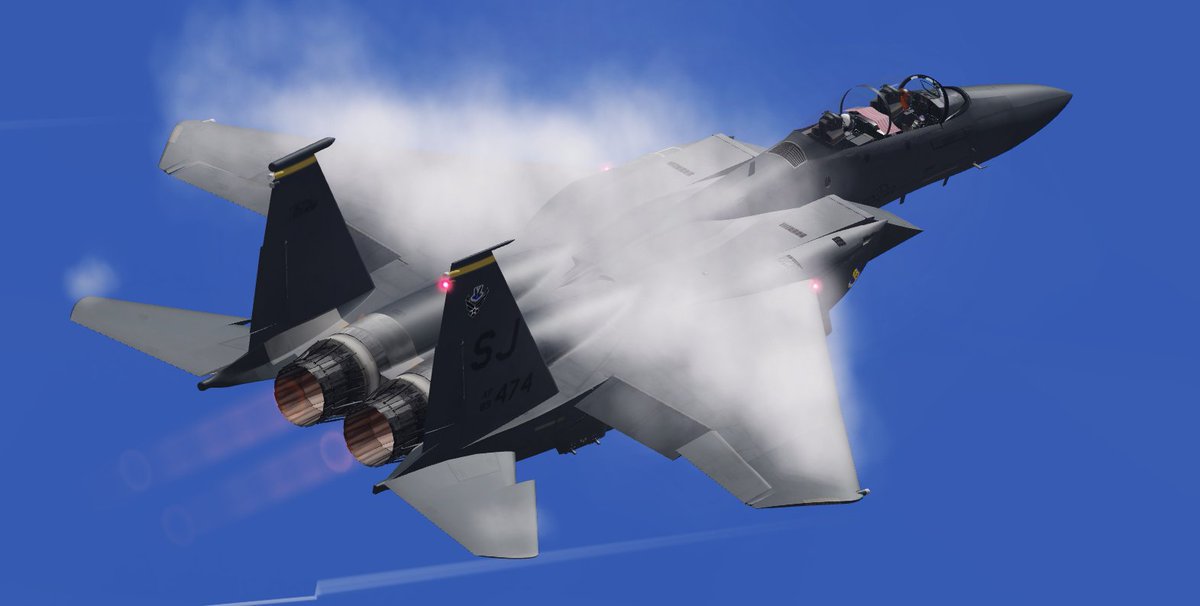 VRFSEDT2023's tweet photo. NAS Key West Airshow last weekend! Next weekend we will be performing at the Virtual Roblox Ocean City Airshow on April 27th 2024 &amp; The Virtual Roblox Coco Beach Airshow on April 8th 2024! We will be showcasing the F-15E Strike Eagle's capabilities with Flares at both shows! https://t.co/1oXVNOY1SO