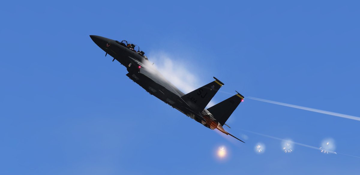 VRFSEDT2023's tweet photo. NAS Key West Airshow last weekend! Next weekend we will be performing at the Virtual Roblox Ocean City Airshow on April 27th 2024 &amp; The Virtual Roblox Coco Beach Airshow on April 8th 2024! We will be showcasing the F-15E Strike Eagle's capabilities with Flares at both shows! https://t.co/1oXVNOY1SO